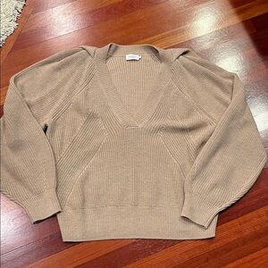 The Reset Women's Must-Have  V-Neck Sweater